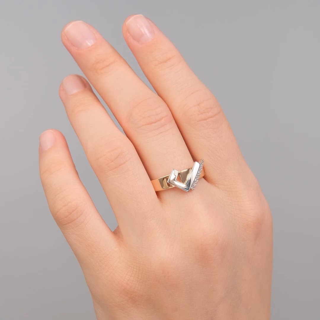 Кольцо из золота с камнем Фианит фото, цены