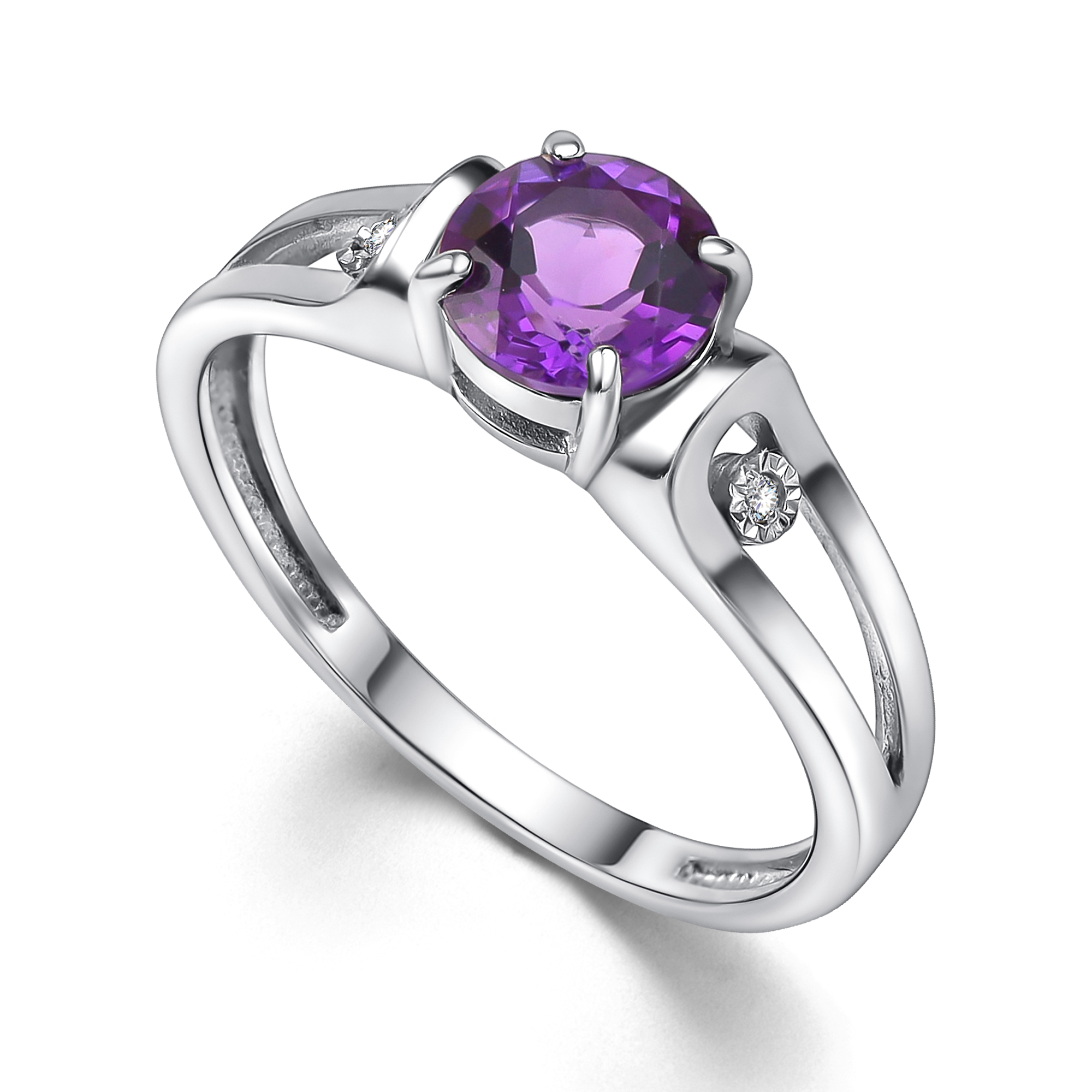 Кольцо из серебра с камнем аметист, Бриллиант фото, цены