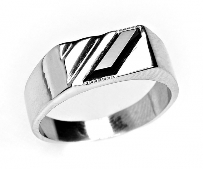 Печатка из серебра с камнем Фианит фото, цены