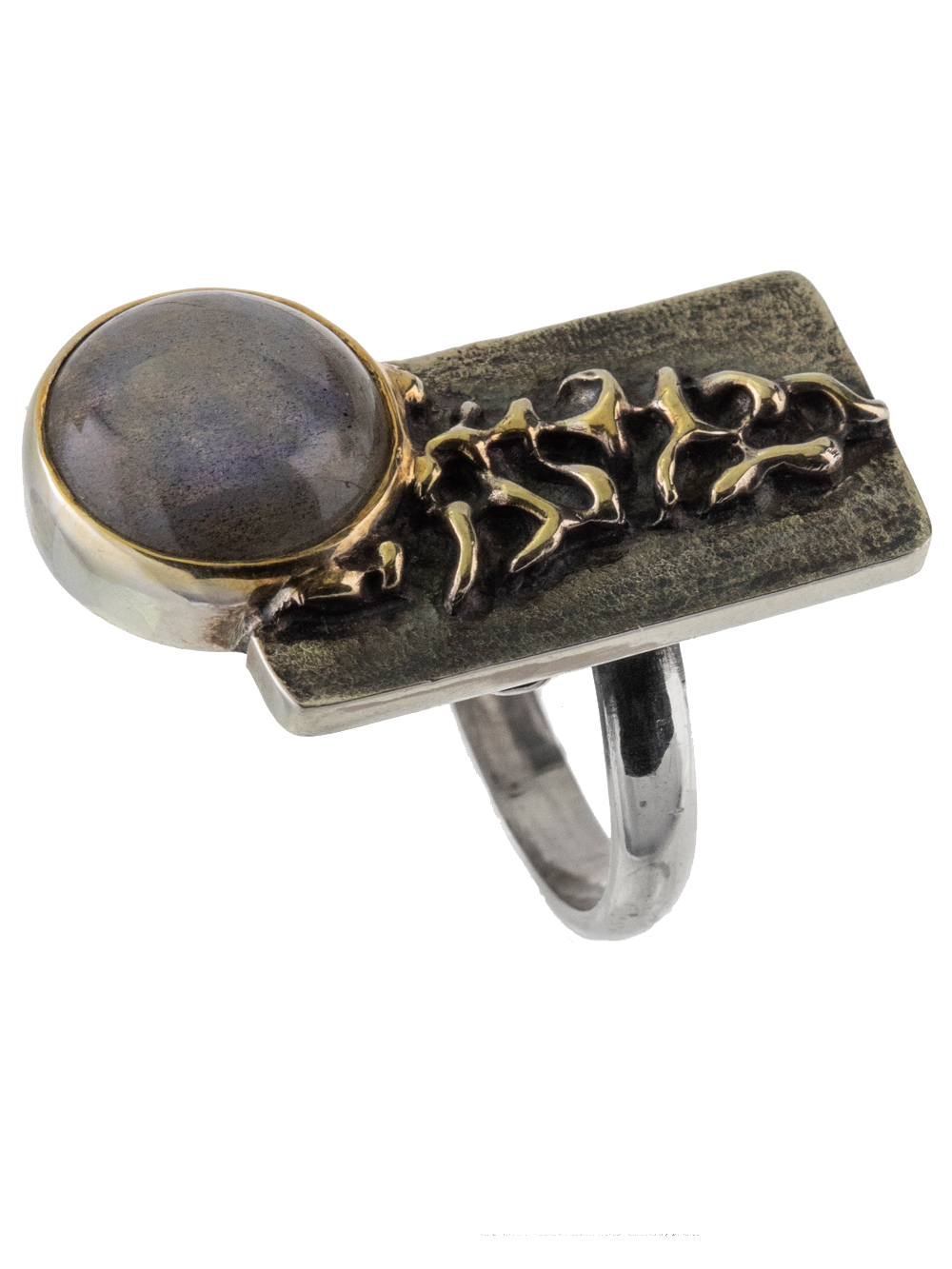 Кольцо из серебра с камнем Лабрадор фото, цены