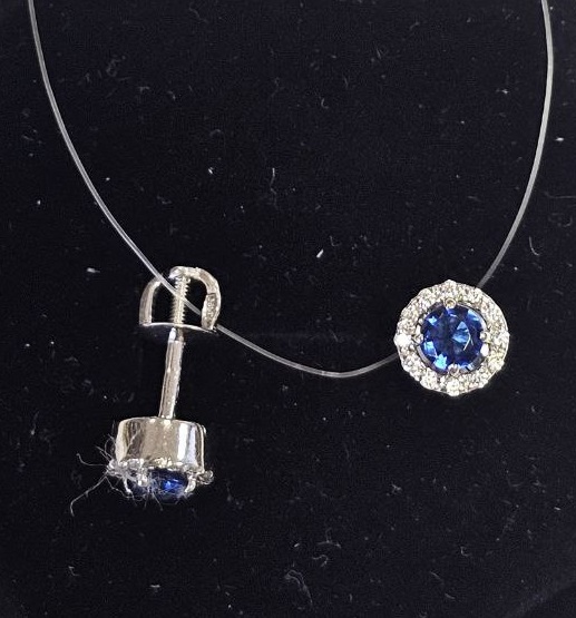 Пуссеты из серебра с камнем Фианит фото, цены