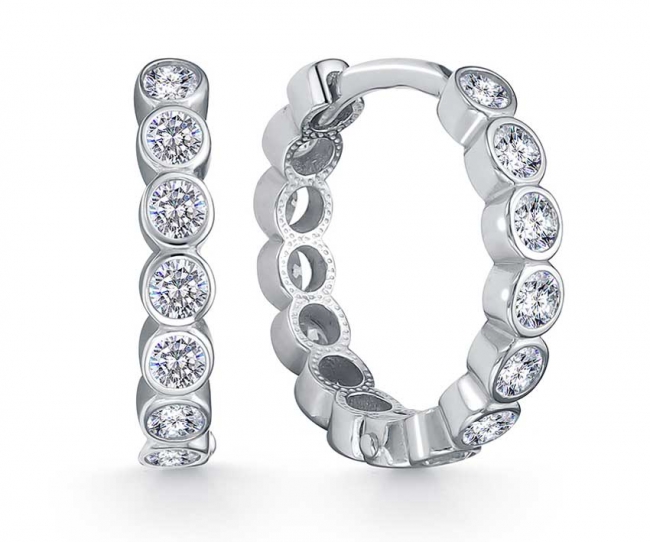 Серьги из серебра с камнем Фианит фото, цены