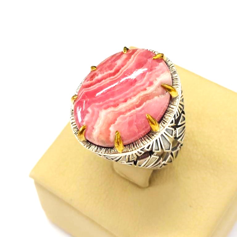 Кольцо из серебра с камнем Родохрозит фото, цены