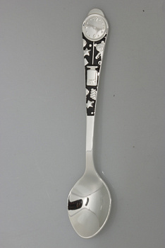 Ложка из серебра с камнем вставками эмали фото, цены